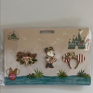 Minnies Main Attraction Jungle Cruise Pin Set